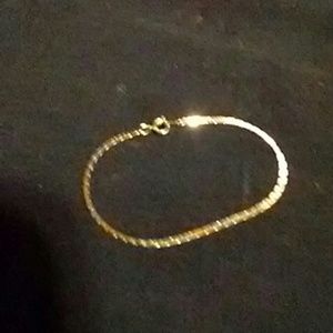 Gold tone 7" inch Bracelet